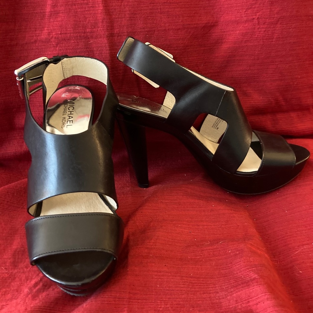 MICHAEL Kors Carla Leather Platform Kone Sandals